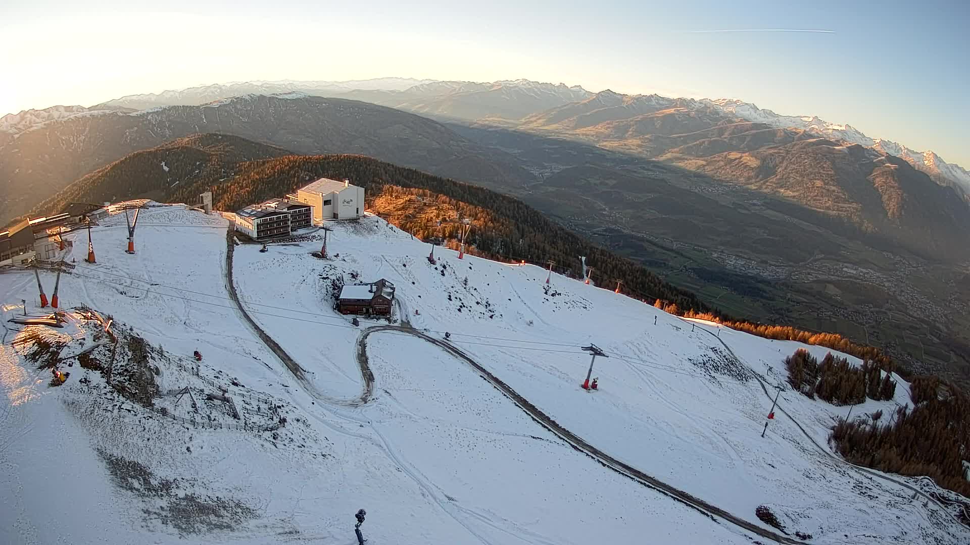 Stazione sciistica di Plan de Corones | vista su Brunico