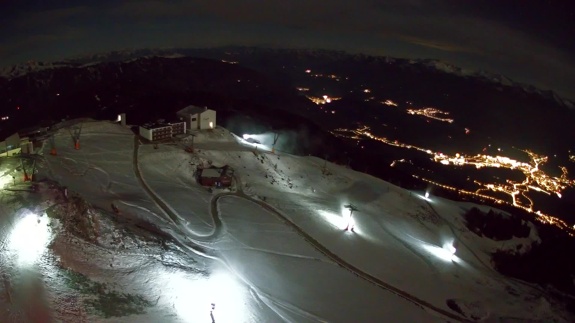Kronplatz peak Ski resort | view to Bruneck