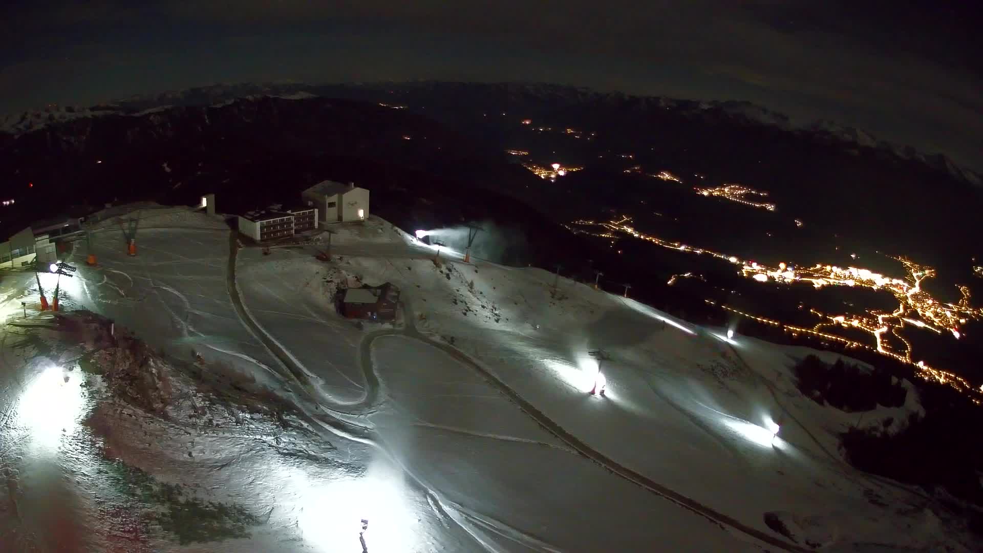 Skigebiet Kronplatz Gipfel | Blick auf Bruneck
