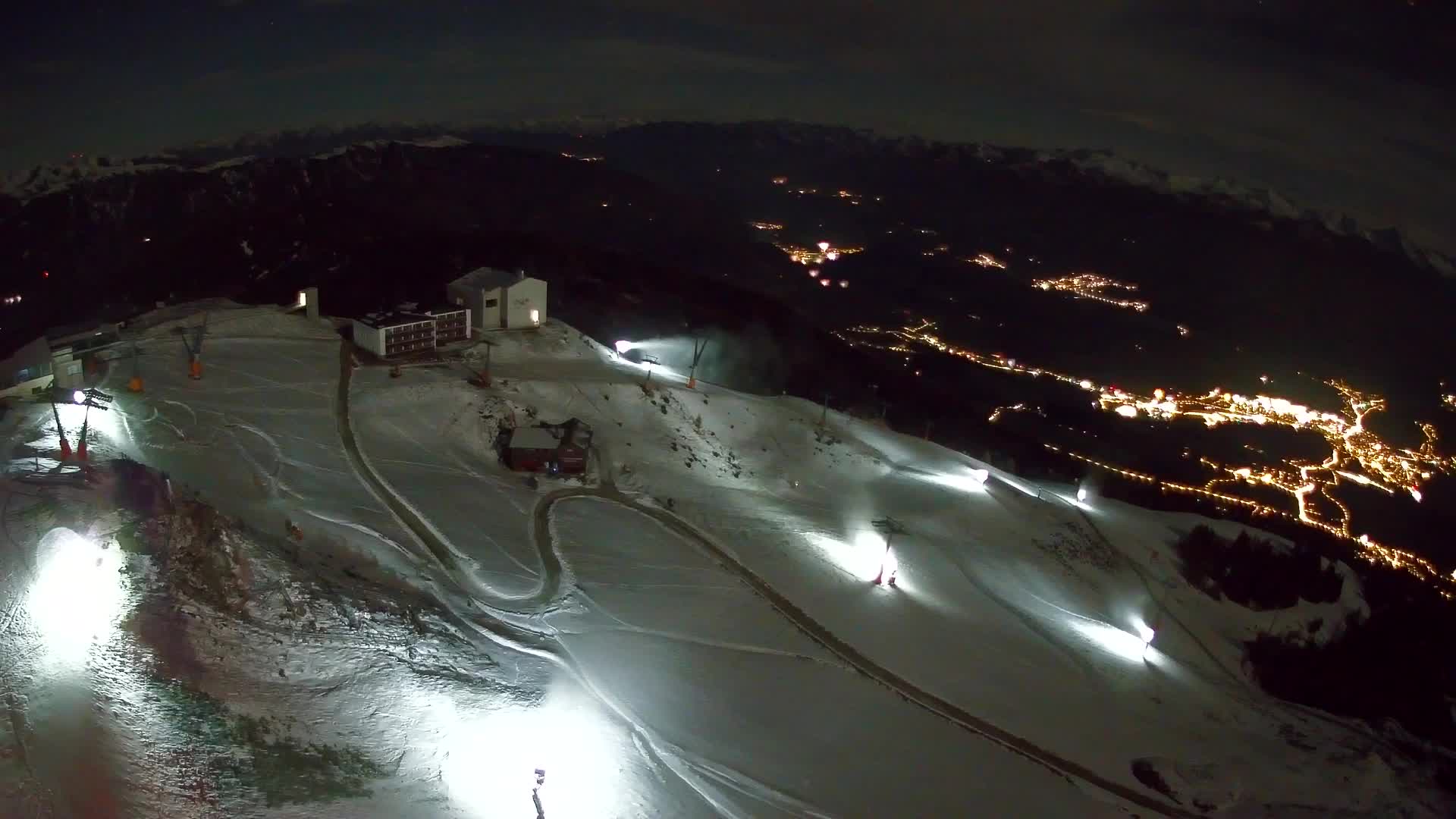 Kronplatz peak Ski resort | view to Bruneck