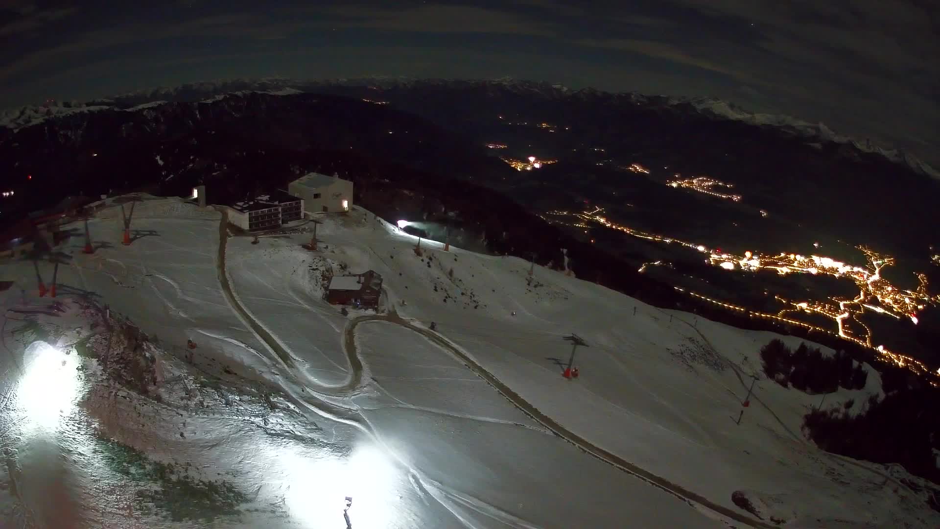 Stazione sciistica di Plan de Corones | vista su Brunico