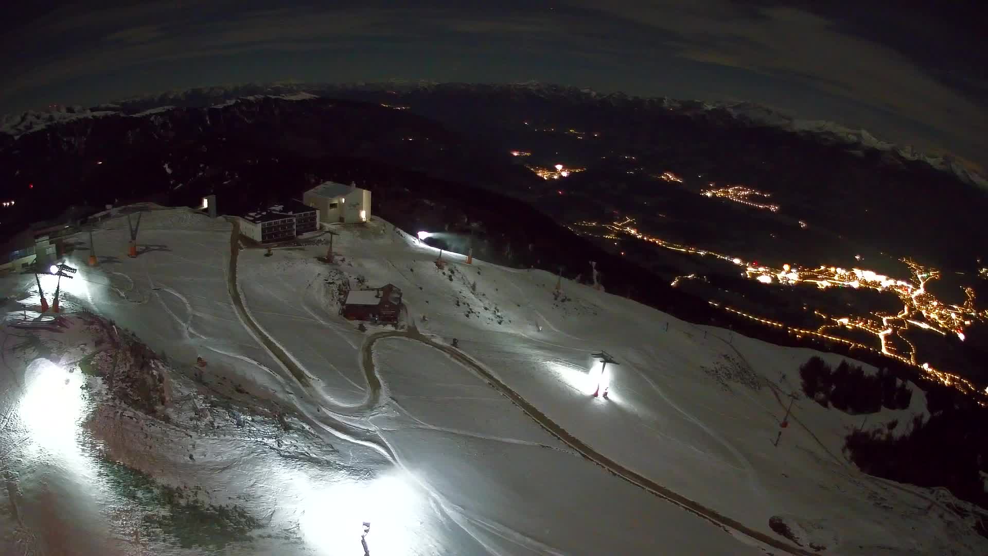 Skigebiet Kronplatz Gipfel | Blick auf Bruneck