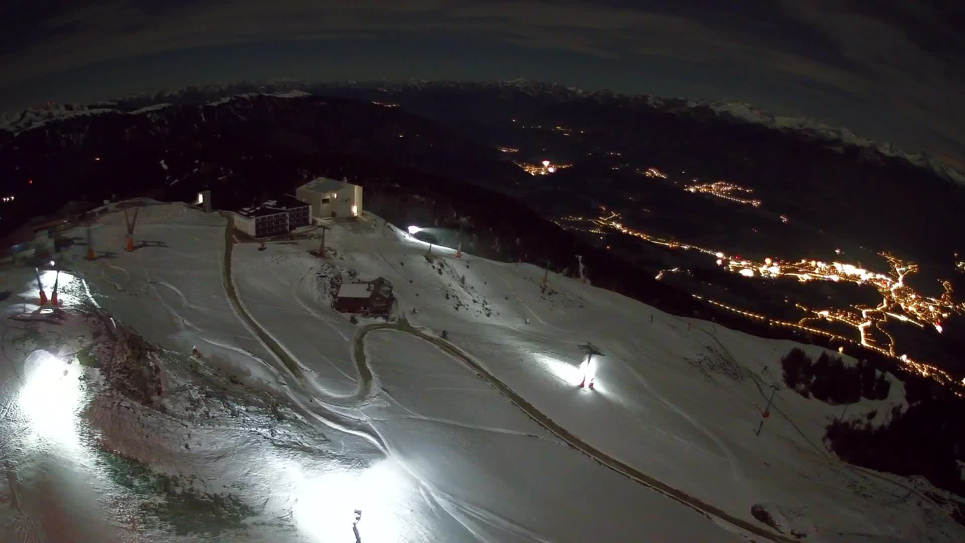 Kronplatz peak Ski resort | view to Bruneck
