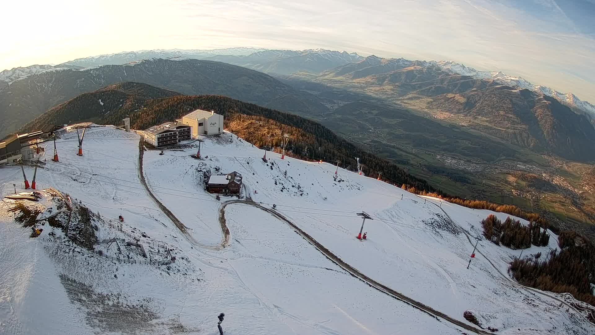 Stazione sciistica di Plan de Corones | vista su Brunico