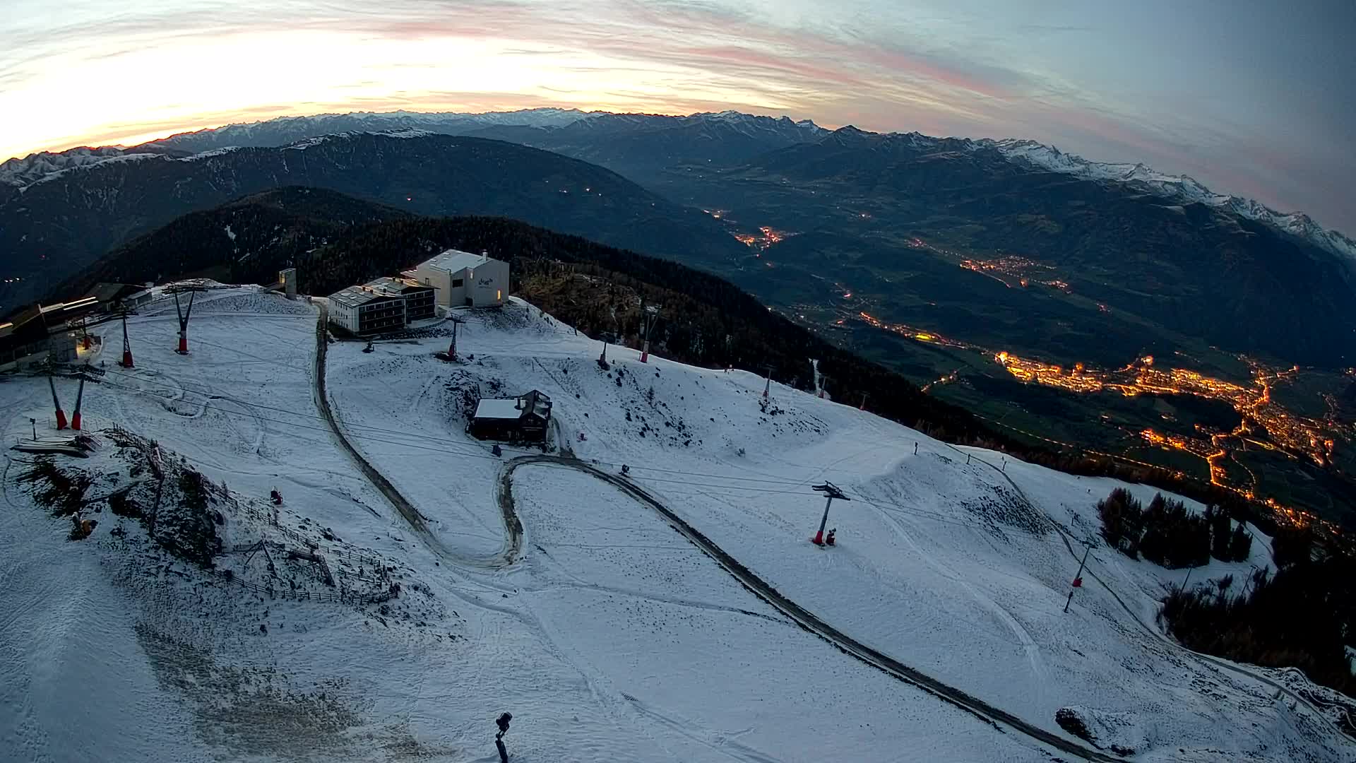 Skigebiet Kronplatz Gipfel | Blick auf Bruneck