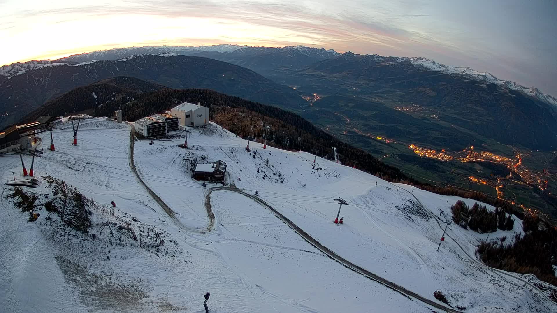Smučišče Kronplatz – vrh | pogled na Bruneck