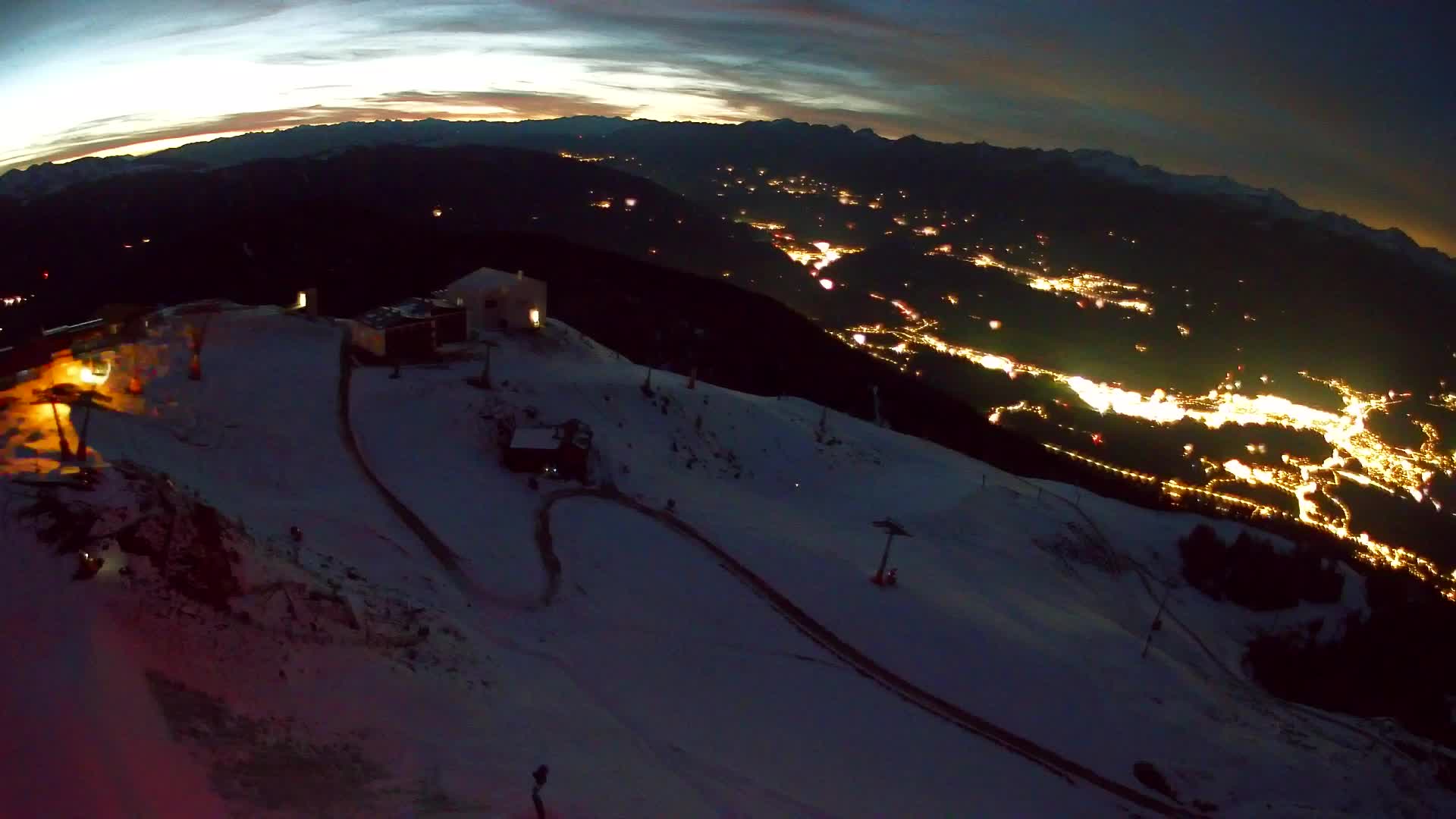 Skigebiet Kronplatz Gipfel | Blick auf Bruneck