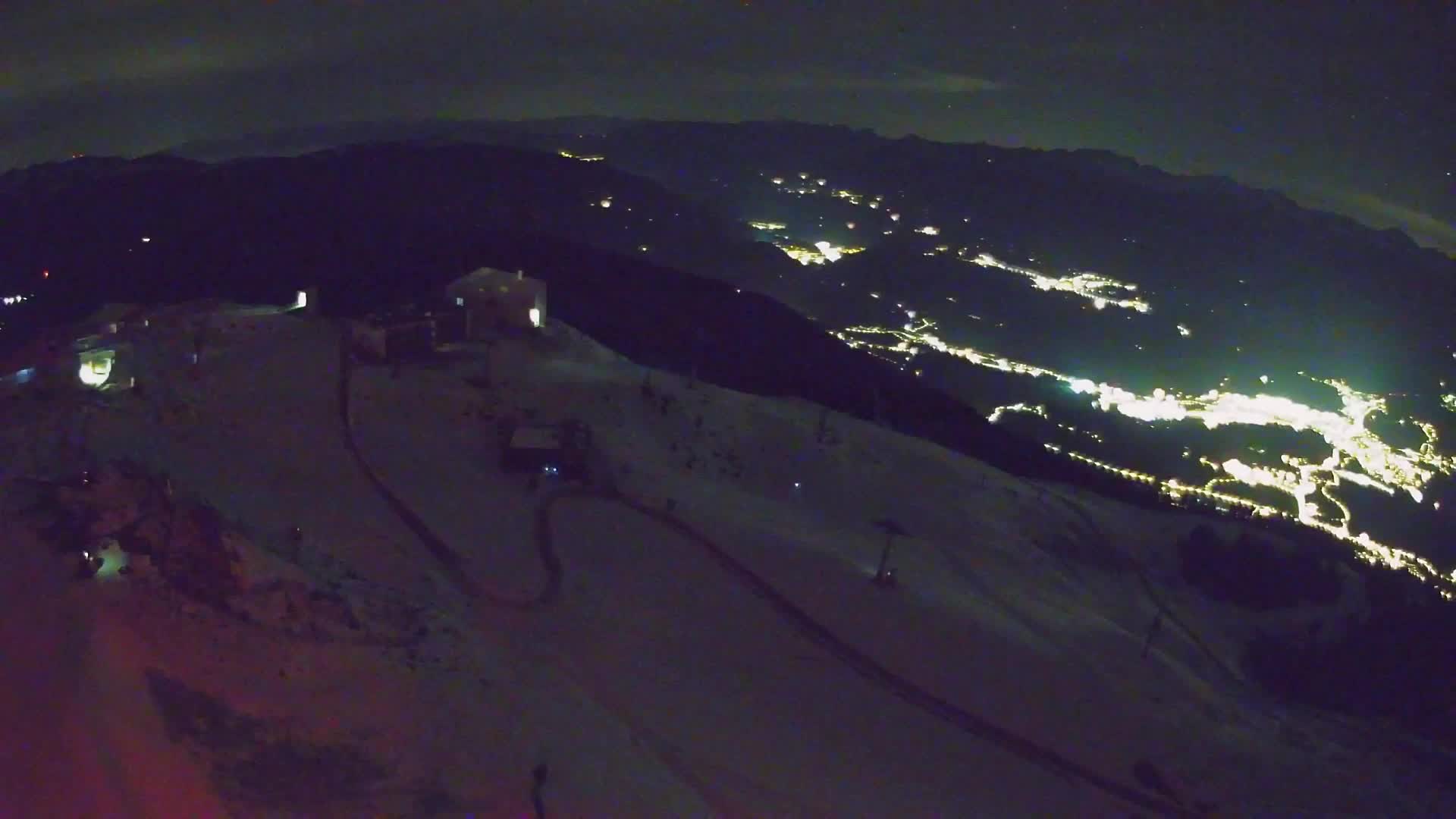 Kronplatz peak Ski resort | view to Bruneck