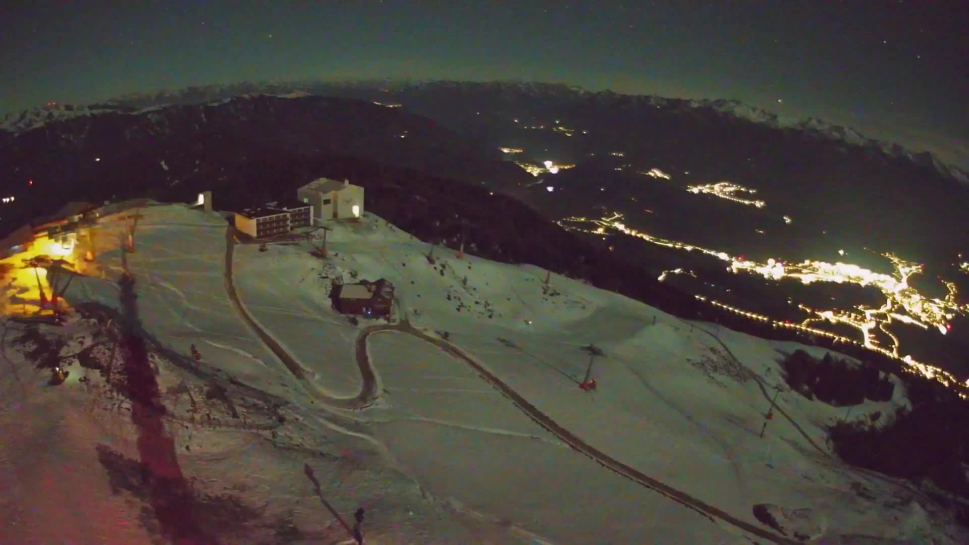 Kronplatz peak Ski resort | view to Bruneck