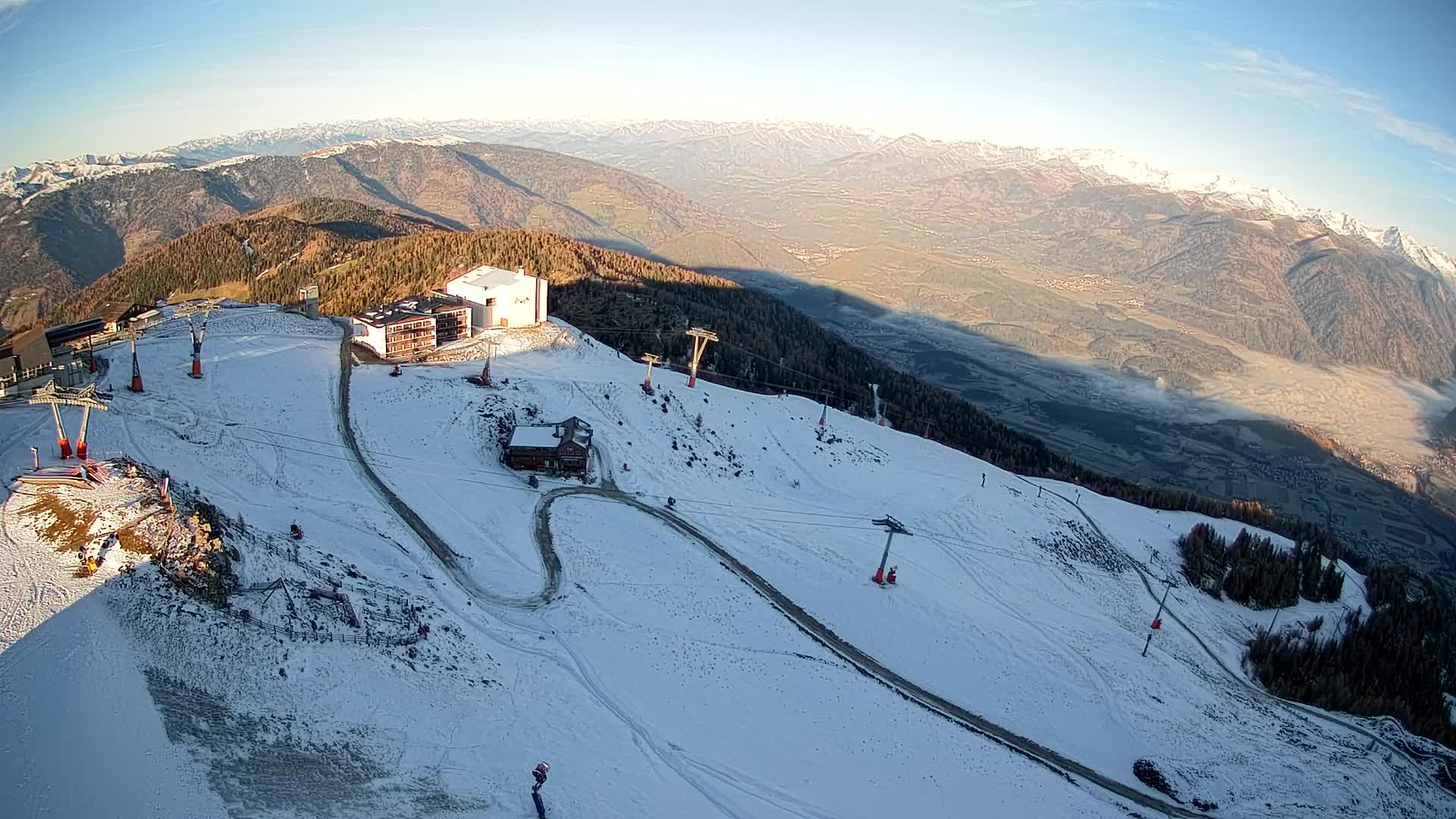Station de ski Kronplatz sommet | vue sur Brunico