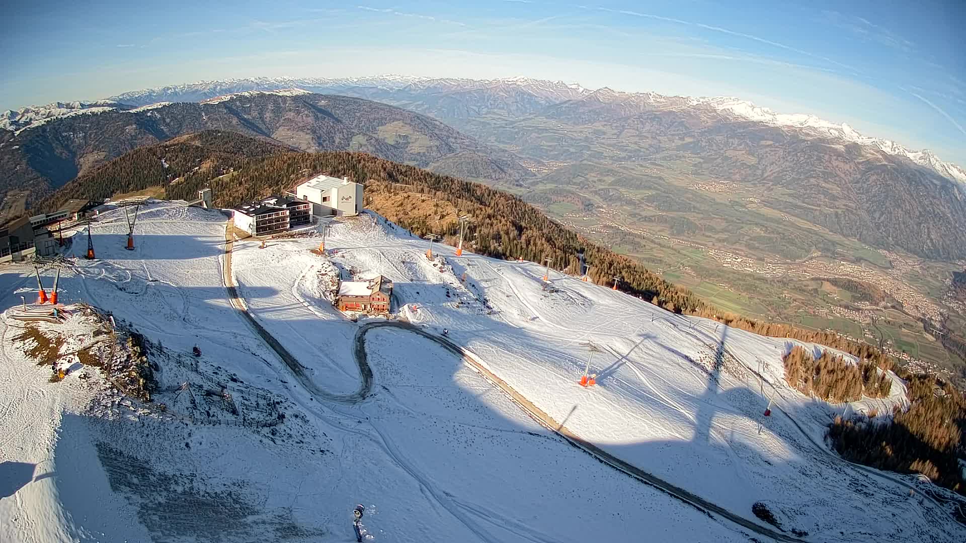 Station de ski Kronplatz sommet | vue sur Brunico