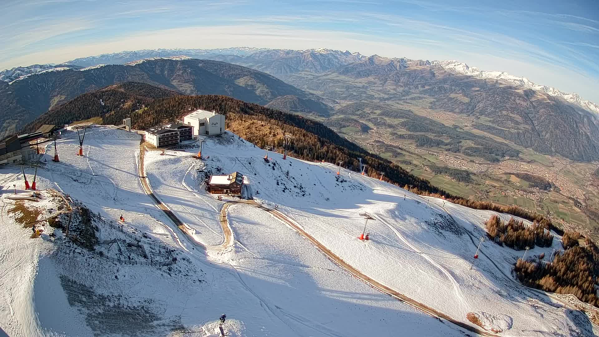 Skigebiet Kronplatz Gipfel | Blick auf Bruneck