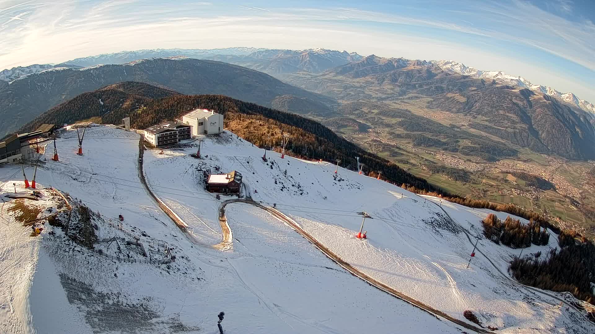 Stazione sciistica di Plan de Corones | vista su Brunico