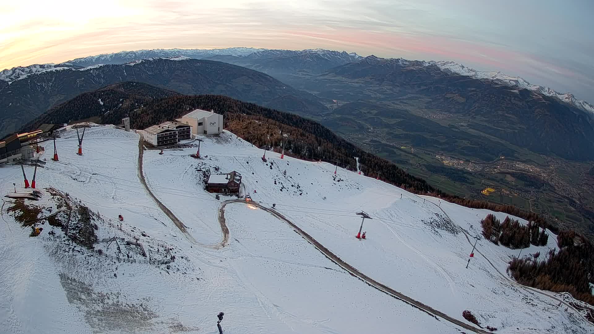 Smučišče Kronplatz – vrh | pogled na Bruneck