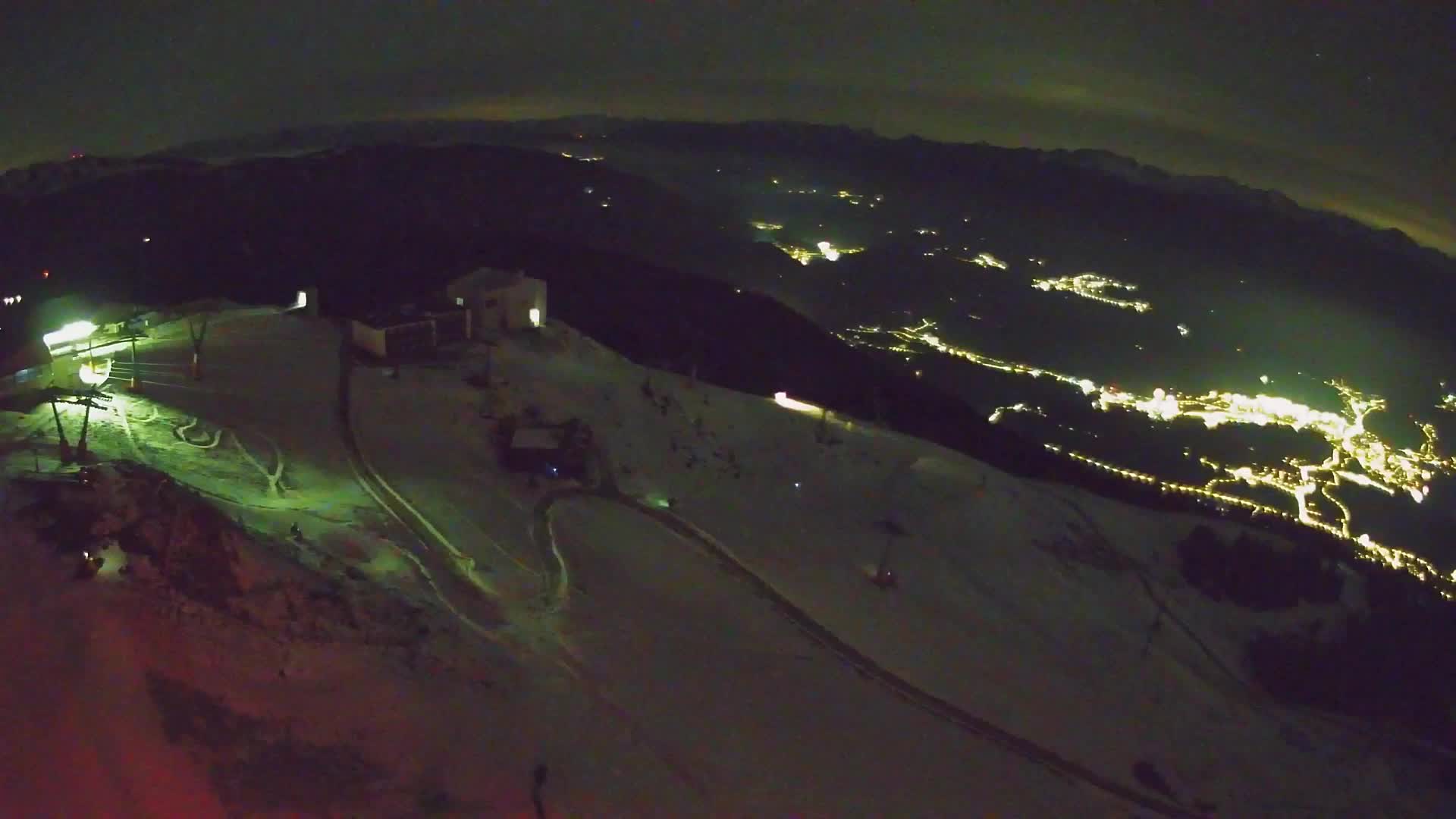 Stazione sciistica di Plan de Corones | vista su Brunico