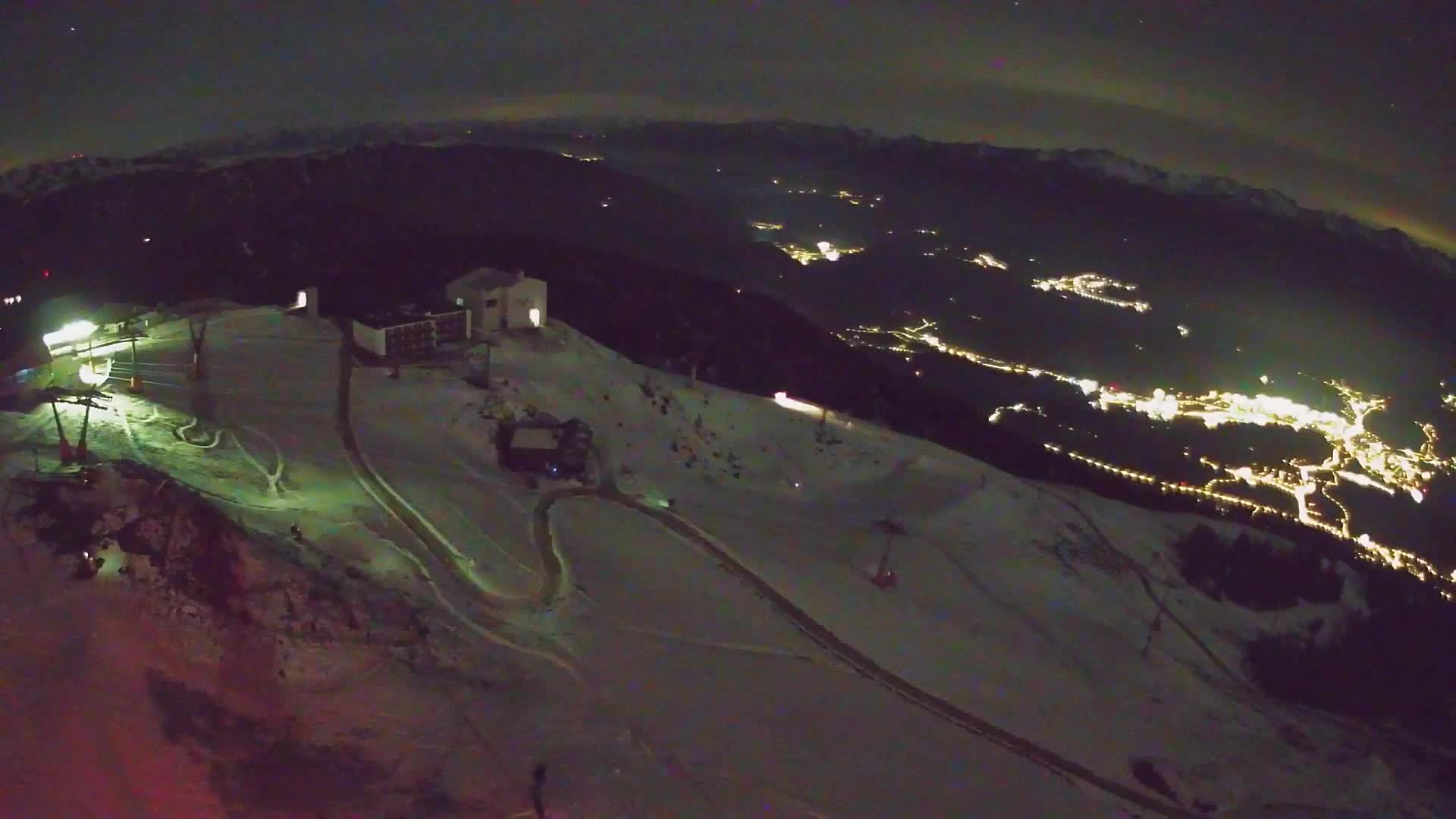 Skigebiet Kronplatz Gipfel | Blick auf Bruneck