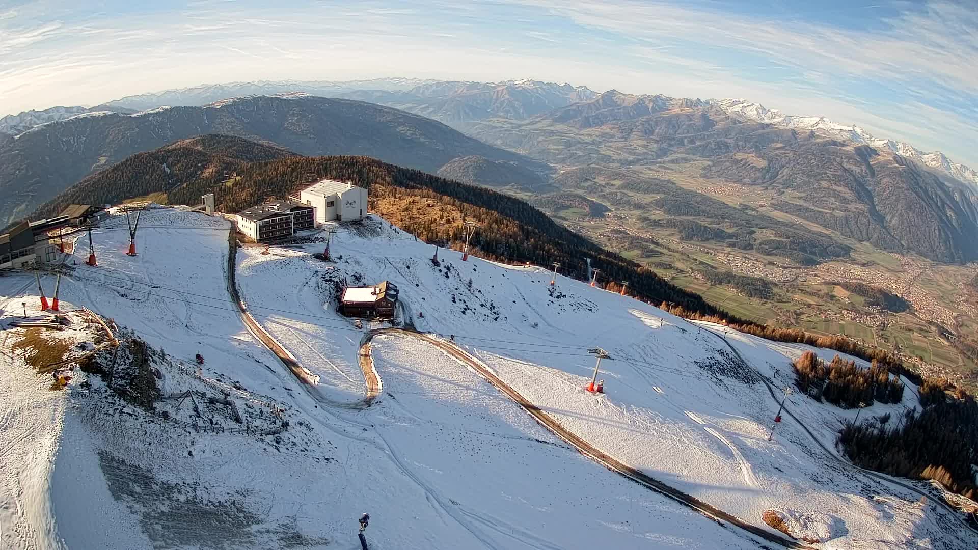 Skigebiet Kronplatz Gipfel | Blick auf Bruneck