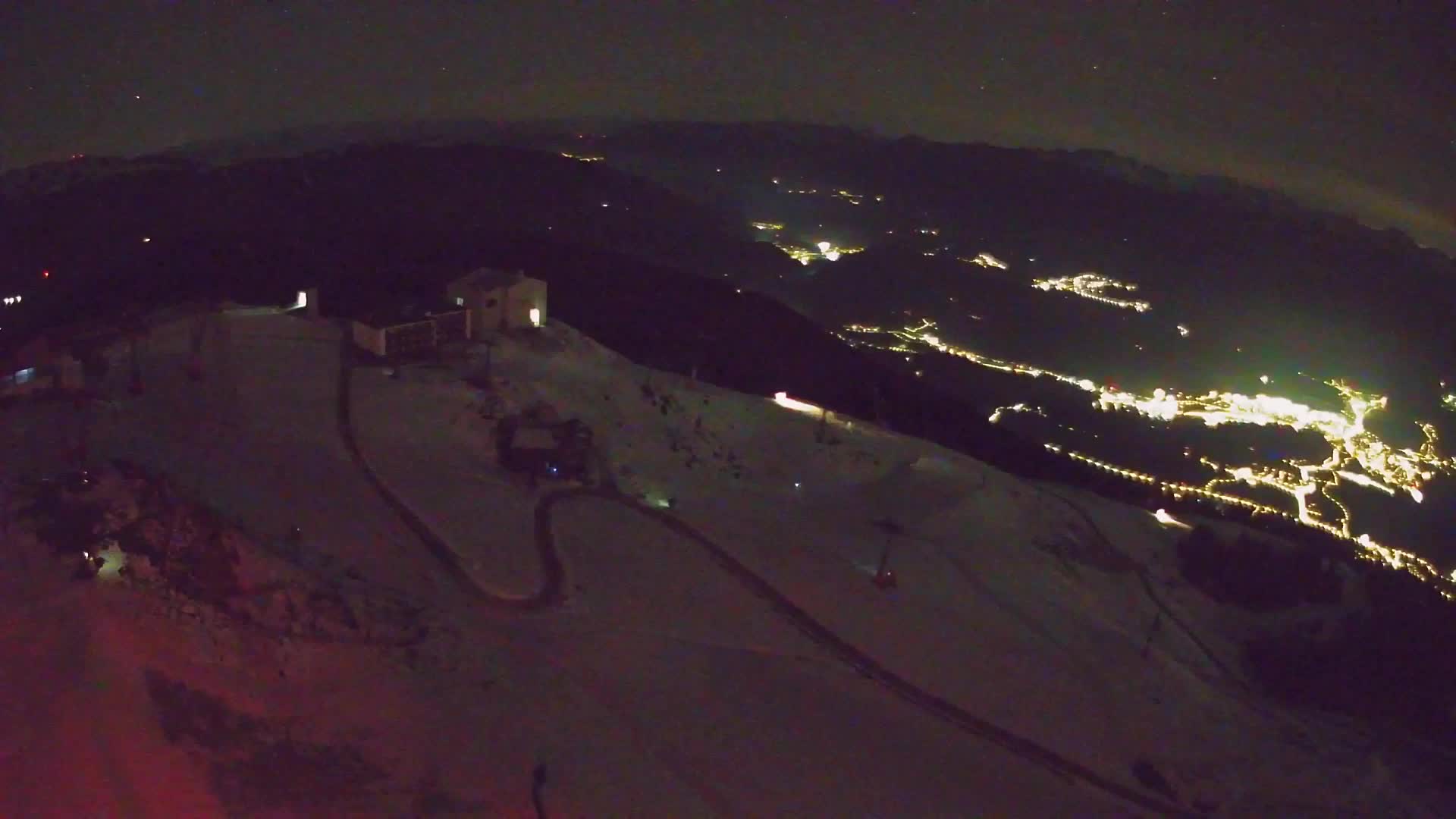 Kronplatz peak Ski resort | view to Bruneck