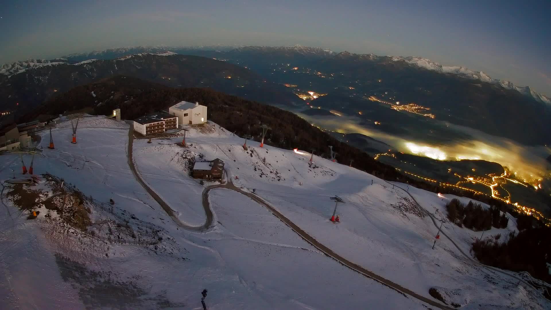Station de ski Kronplatz sommet | vue sur Brunico