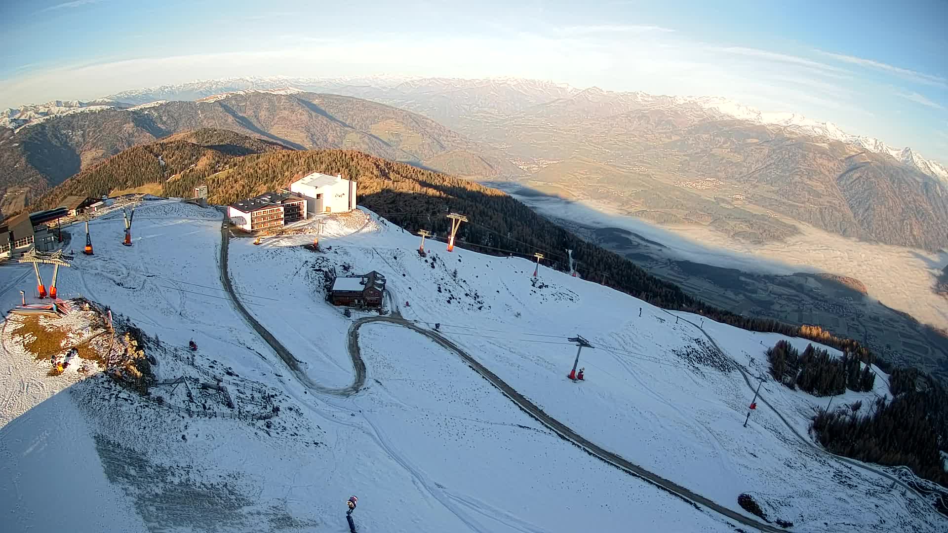 Stazione sciistica di Plan de Corones | vista su Brunico