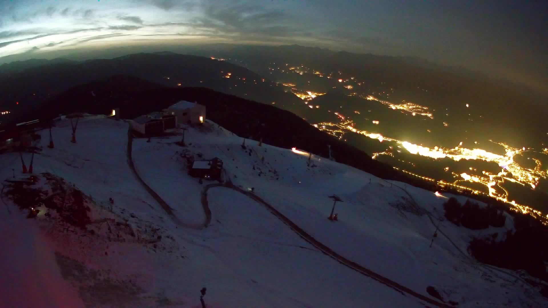 Skigebiet Kronplatz Gipfel | Blick auf Bruneck