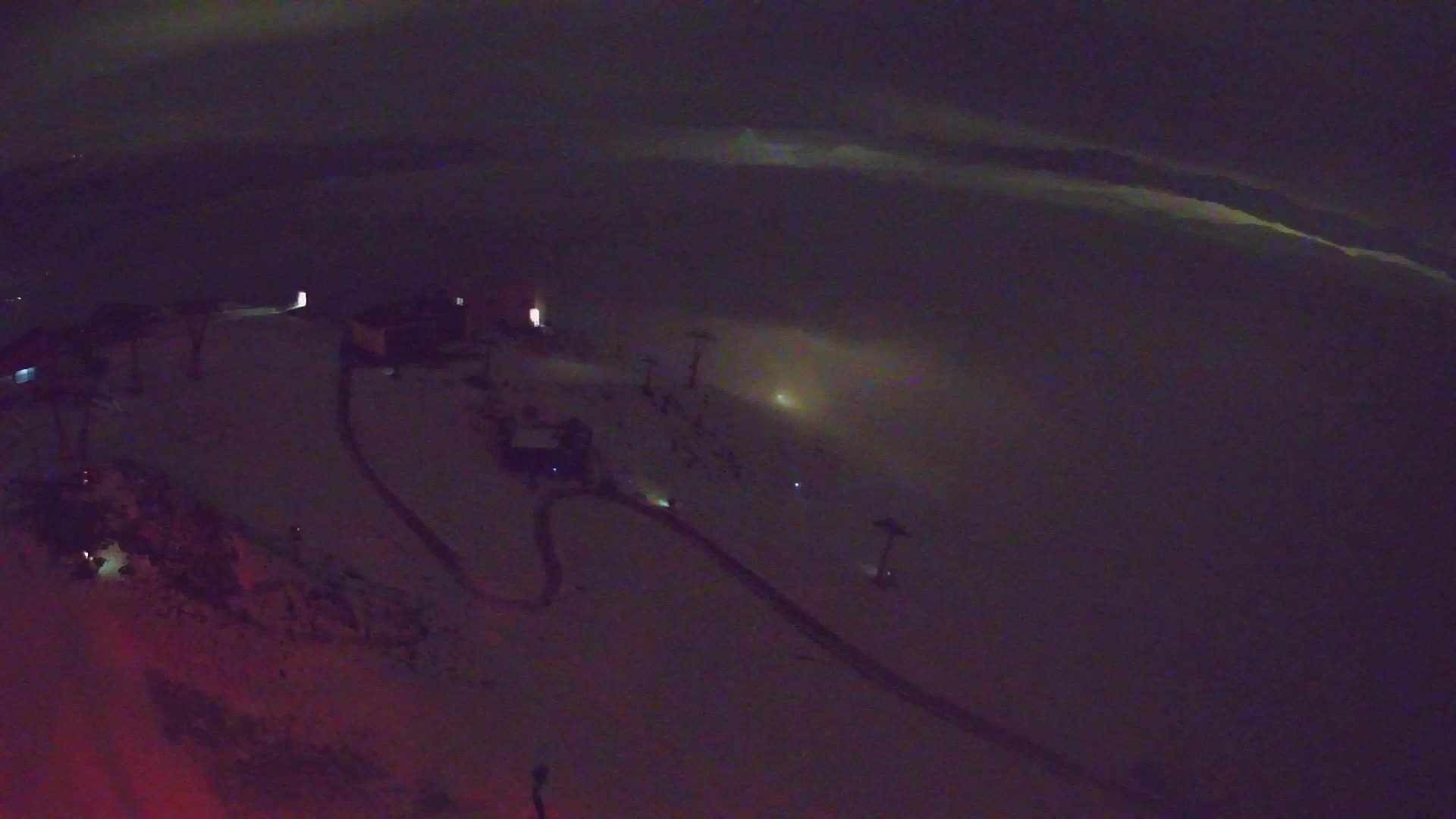 Cima estación de esquí Kronplatz | vista hacia Brunico