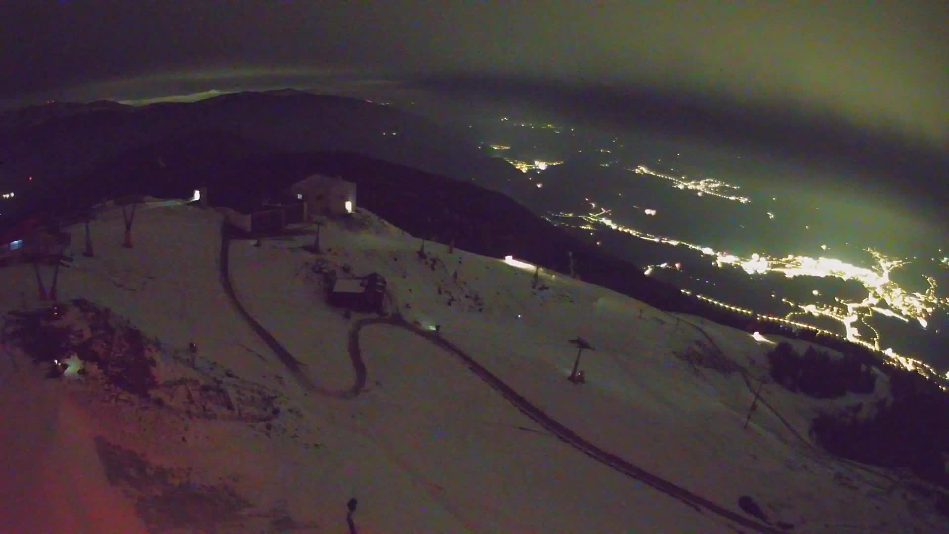 Kronplatz peak Ski resort | view to Bruneck