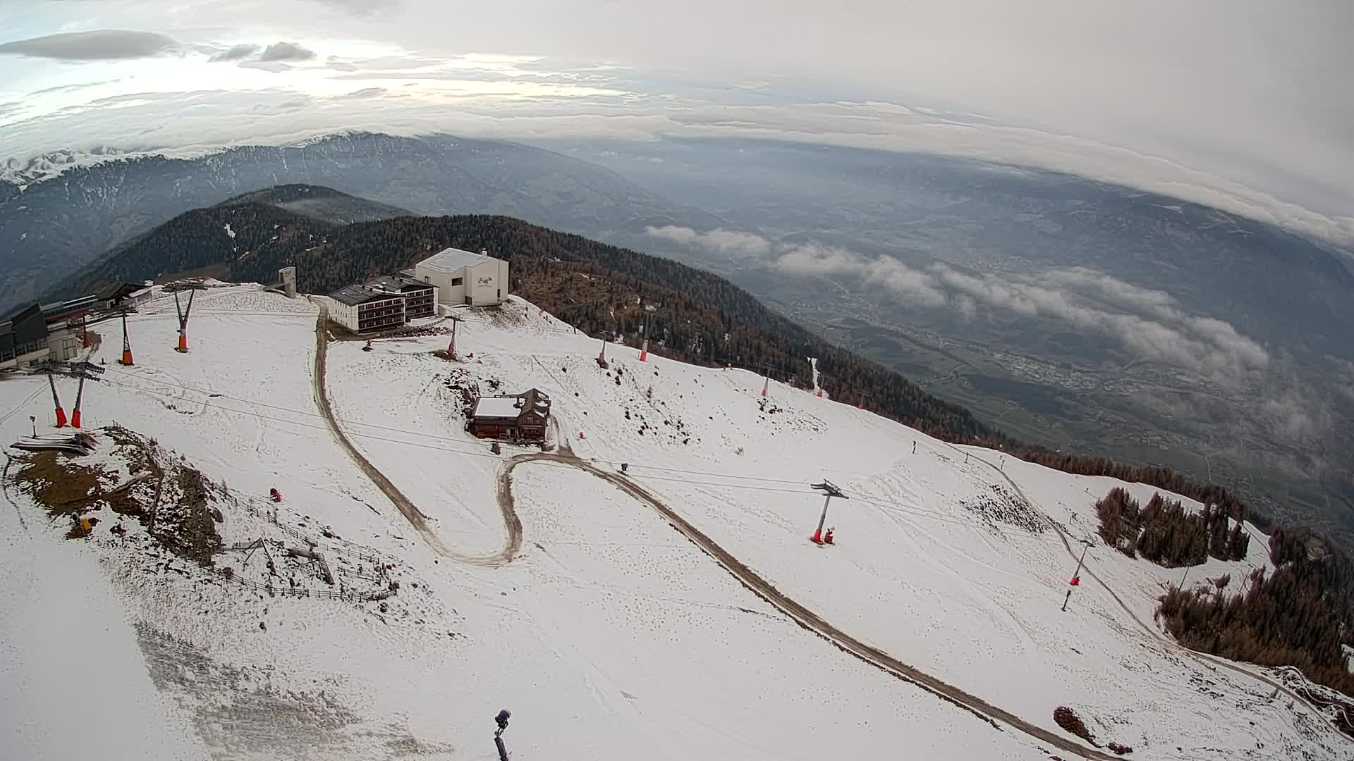 Skigebiet Kronplatz Gipfel | Blick auf Bruneck
