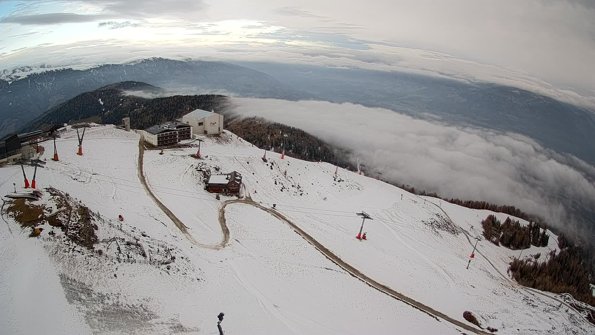 Stazione sciistica di Plan de Corones | vista su Brunico