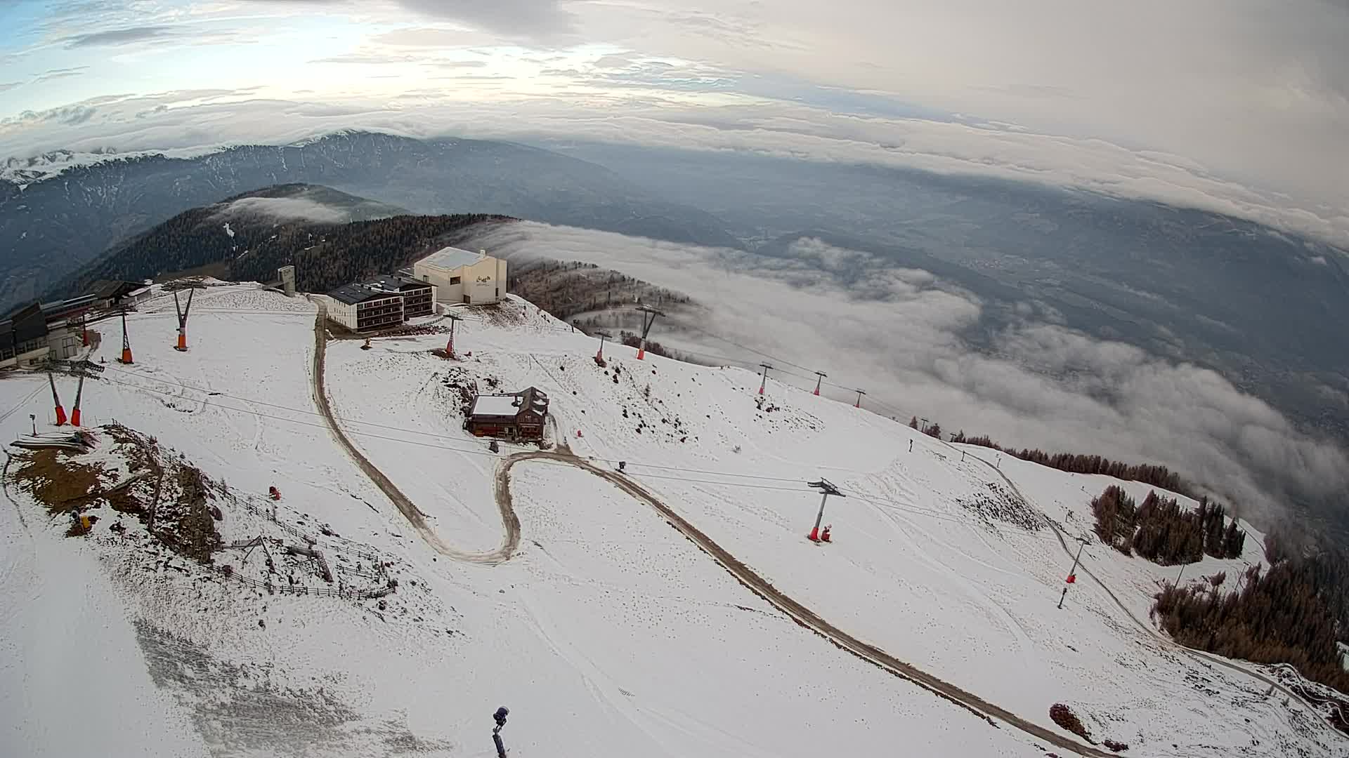 Stazione sciistica di Plan de Corones | vista su Brunico