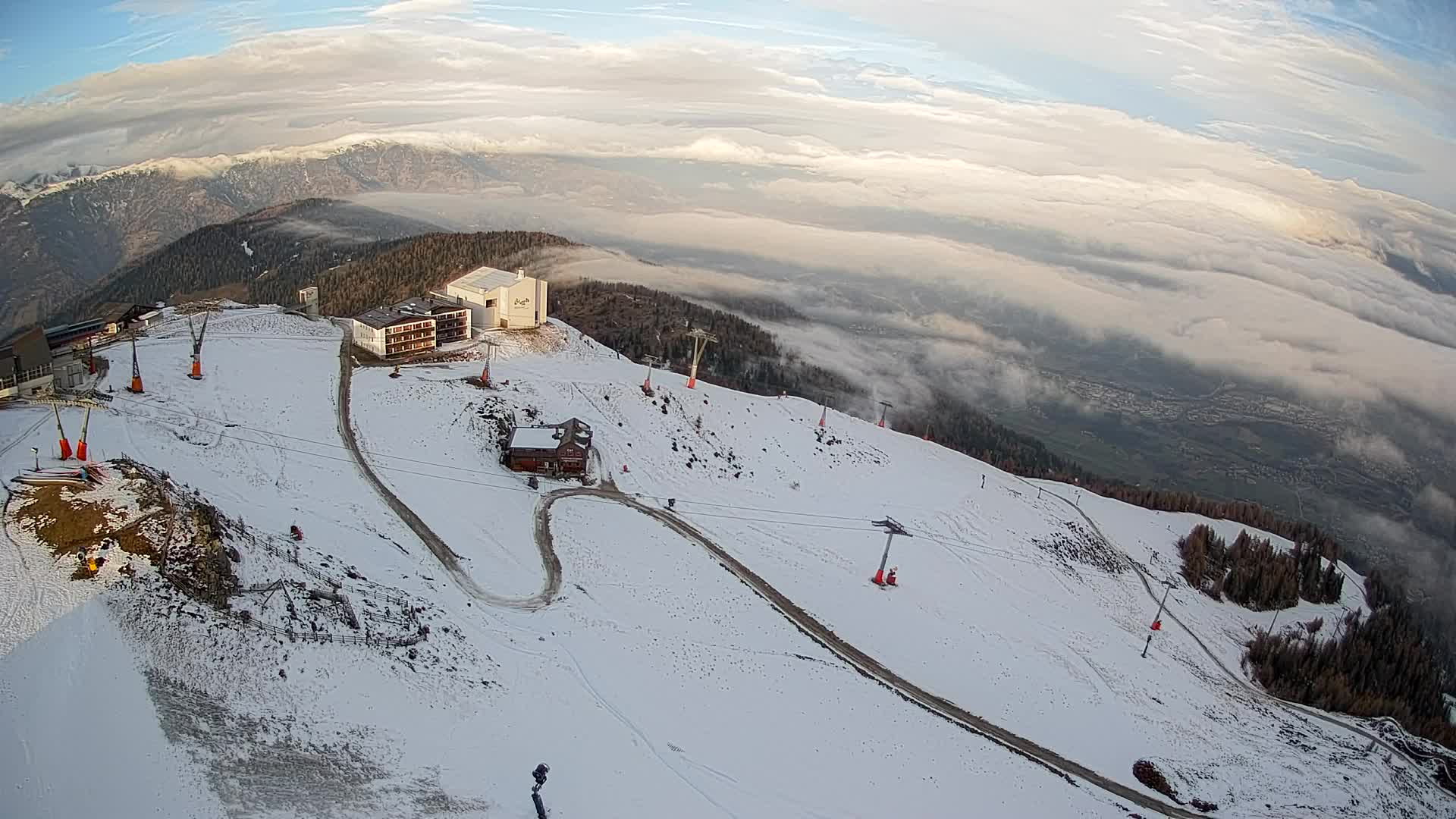 Stazione sciistica di Plan de Corones | vista su Brunico