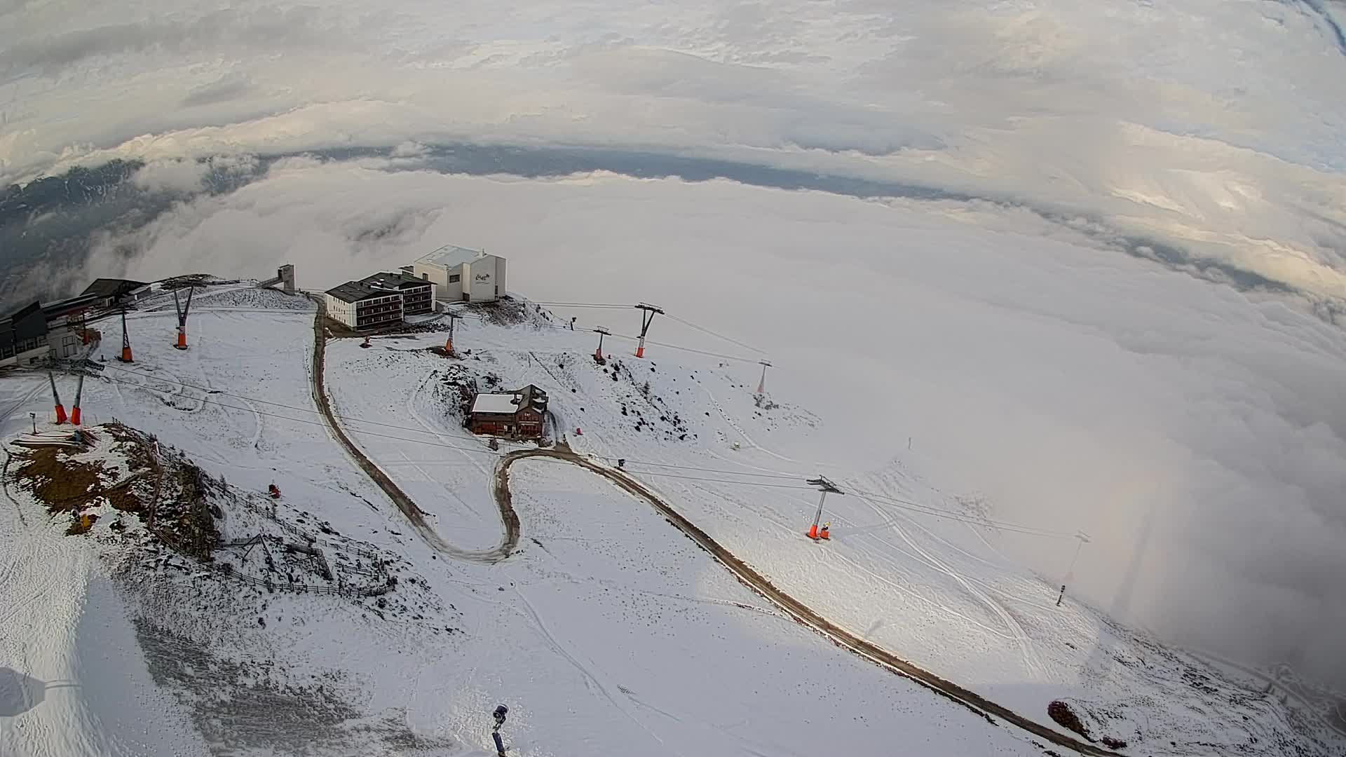Stazione sciistica di Plan de Corones | vista su Brunico