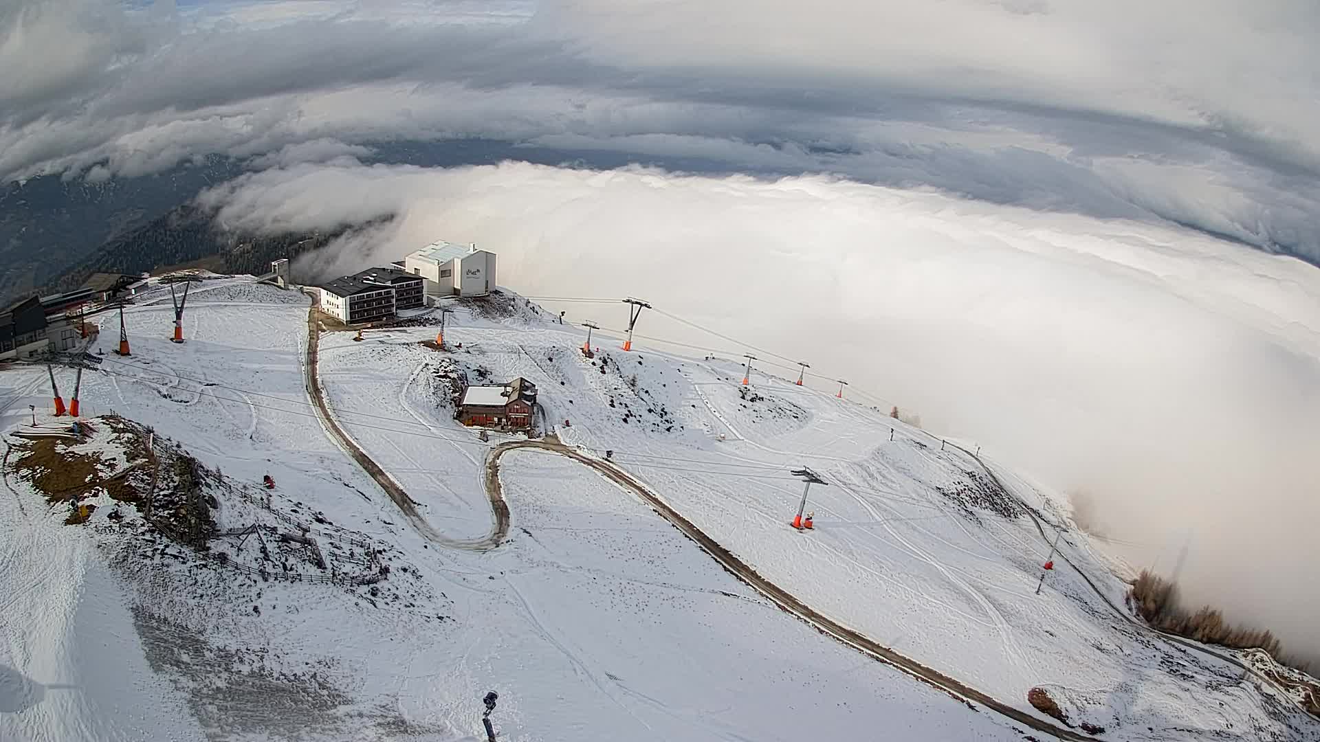 Station de ski Kronplatz sommet | vue sur Brunico