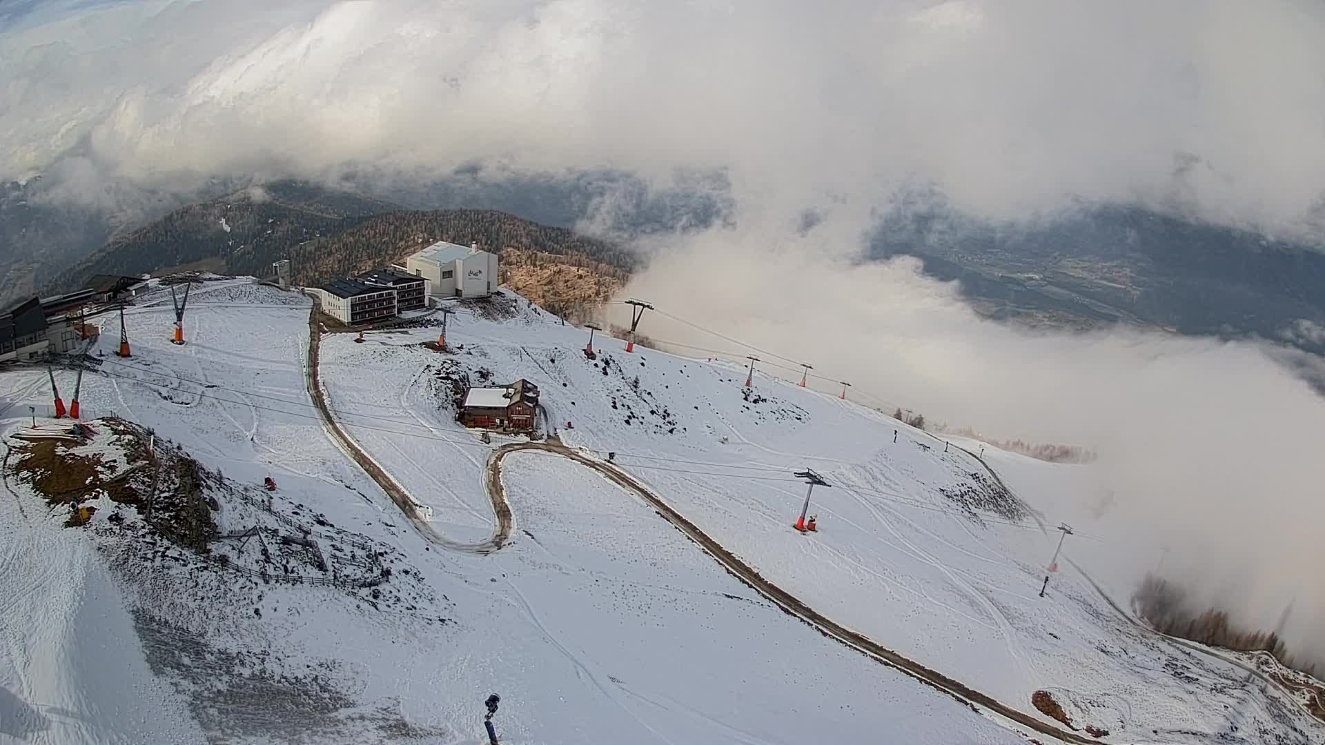 Stazione sciistica di Plan de Corones | vista su Brunico