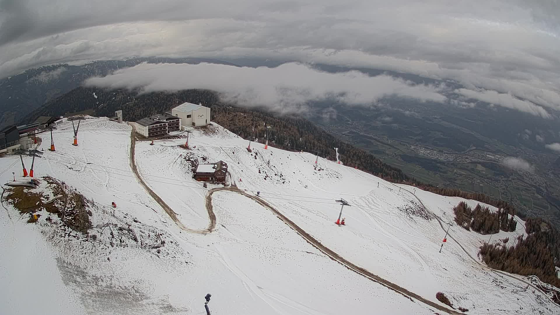 Station de ski Kronplatz sommet | vue sur Brunico
