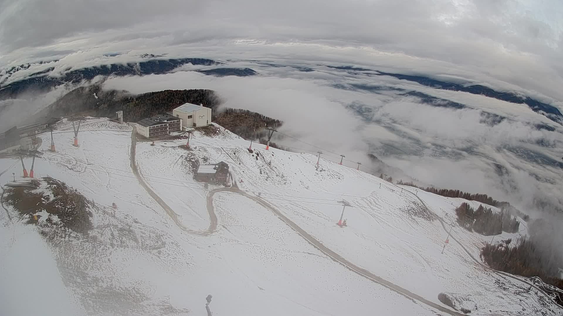 Station de ski Kronplatz sommet | vue sur Brunico