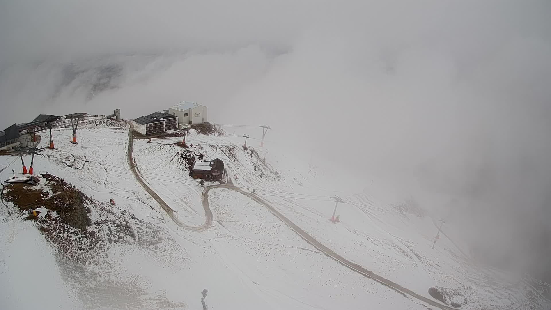 Kronplatz peak Ski resort | view to Bruneck