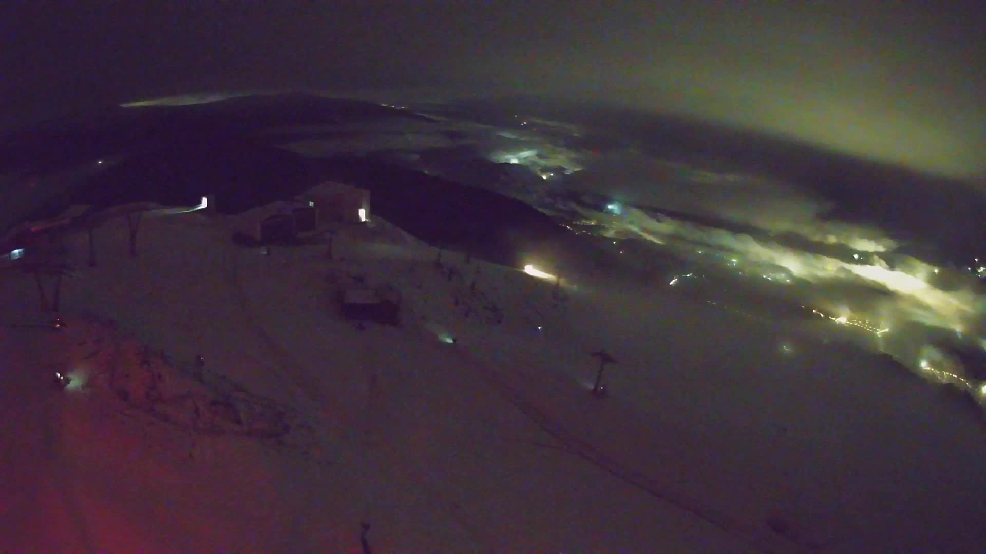 Stazione sciistica di Plan de Corones | vista su Brunico