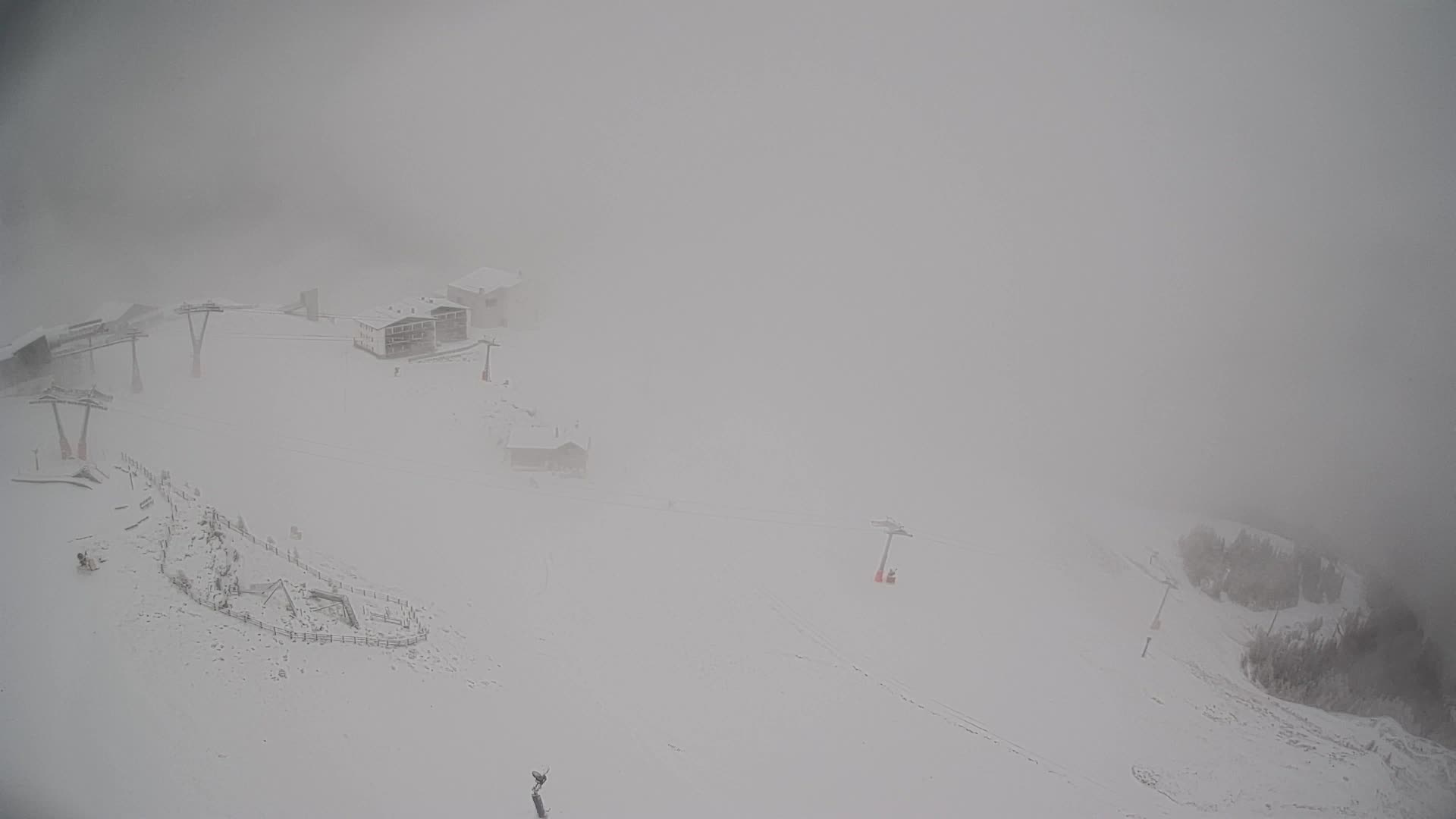 Cima estación de esquí Kronplatz | vista hacia Brunico