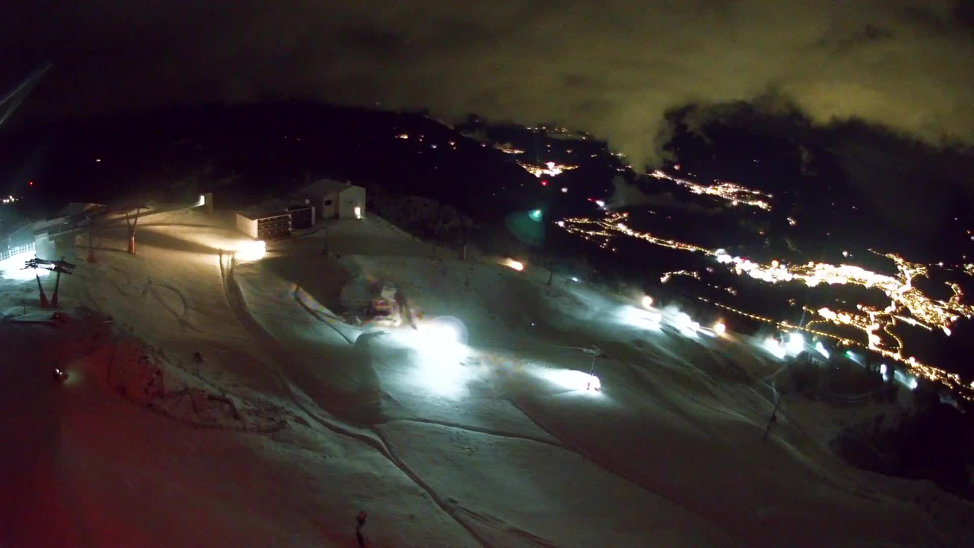 Kronplatz peak Ski resort | view to Bruneck