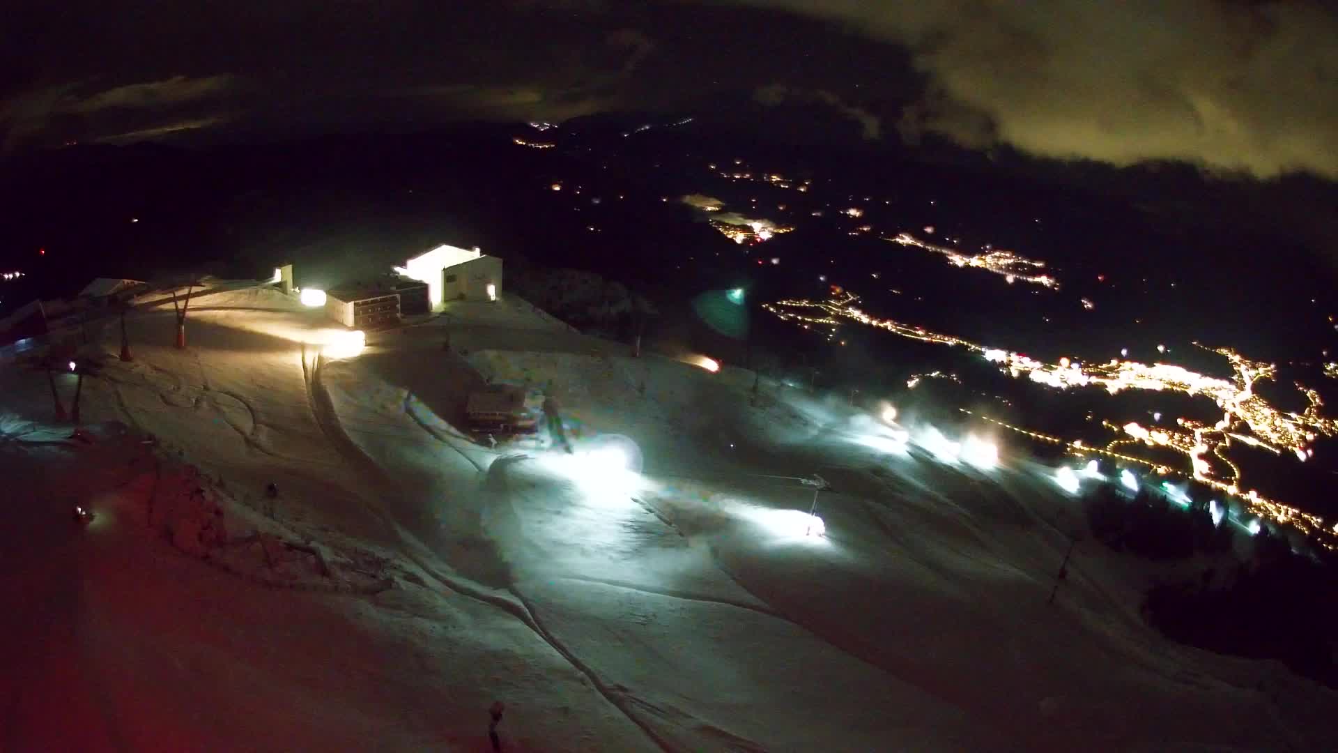 Kronplatz peak Ski resort | view to Bruneck