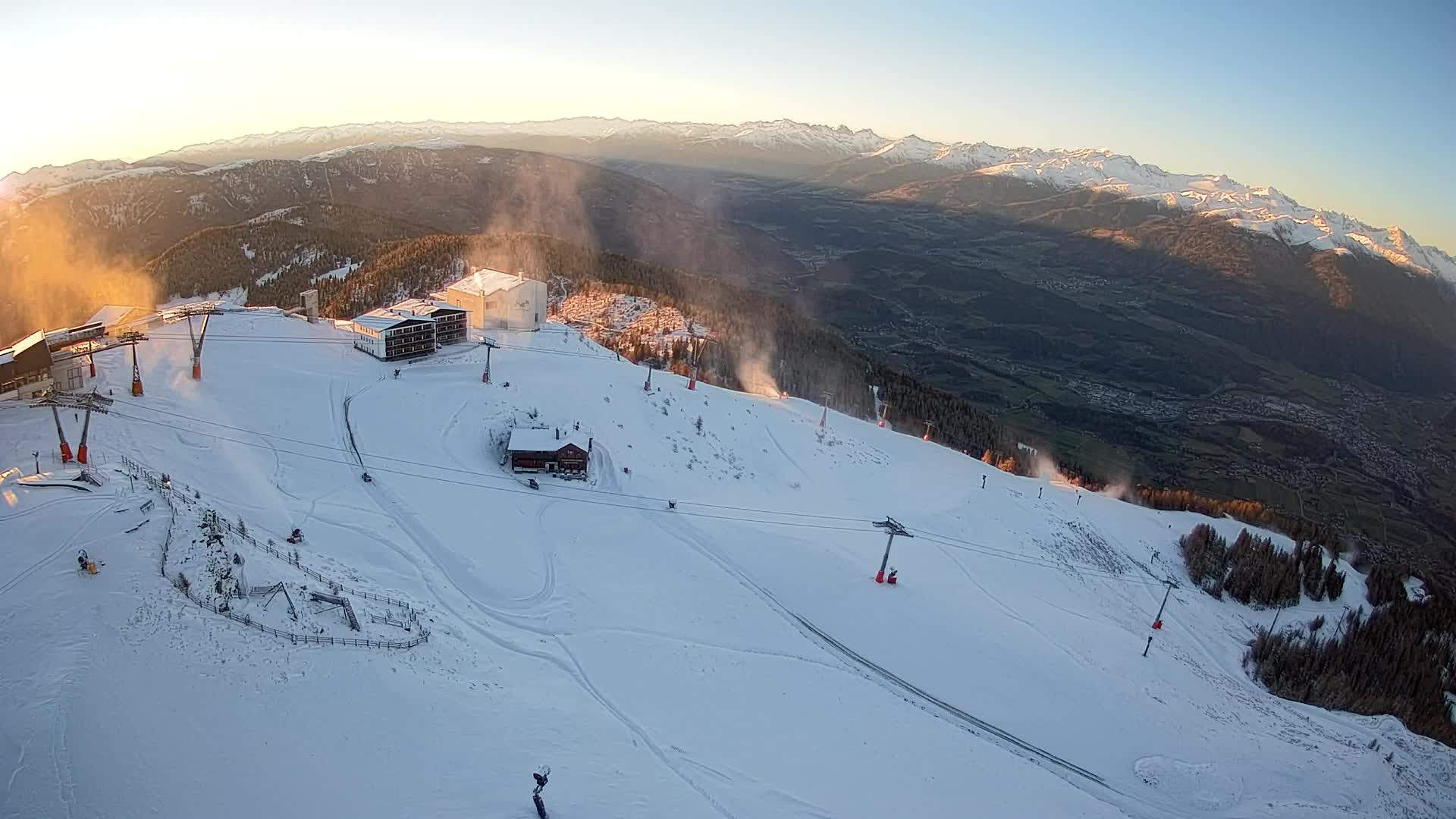 Station de ski Kronplatz sommet | vue sur Brunico