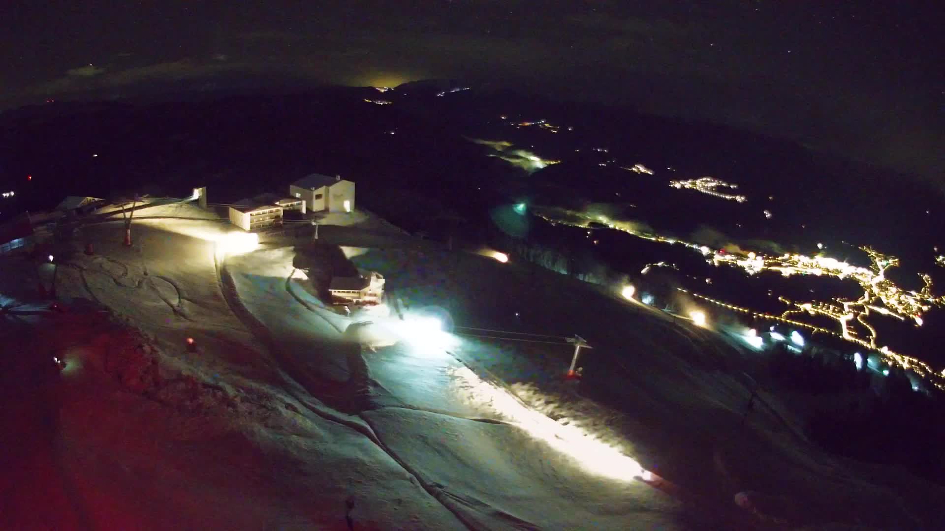 Kronplatz peak Ski resort | view to Bruneck