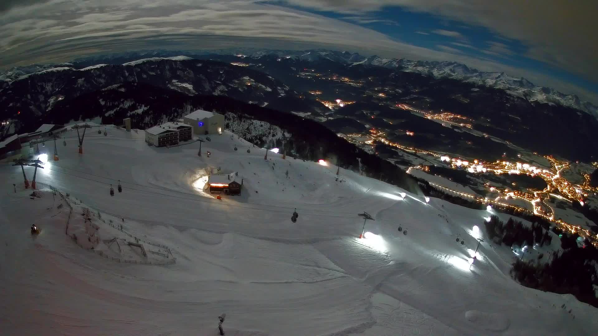 Smučišče Kronplatz – vrh | pogled na Bruneck