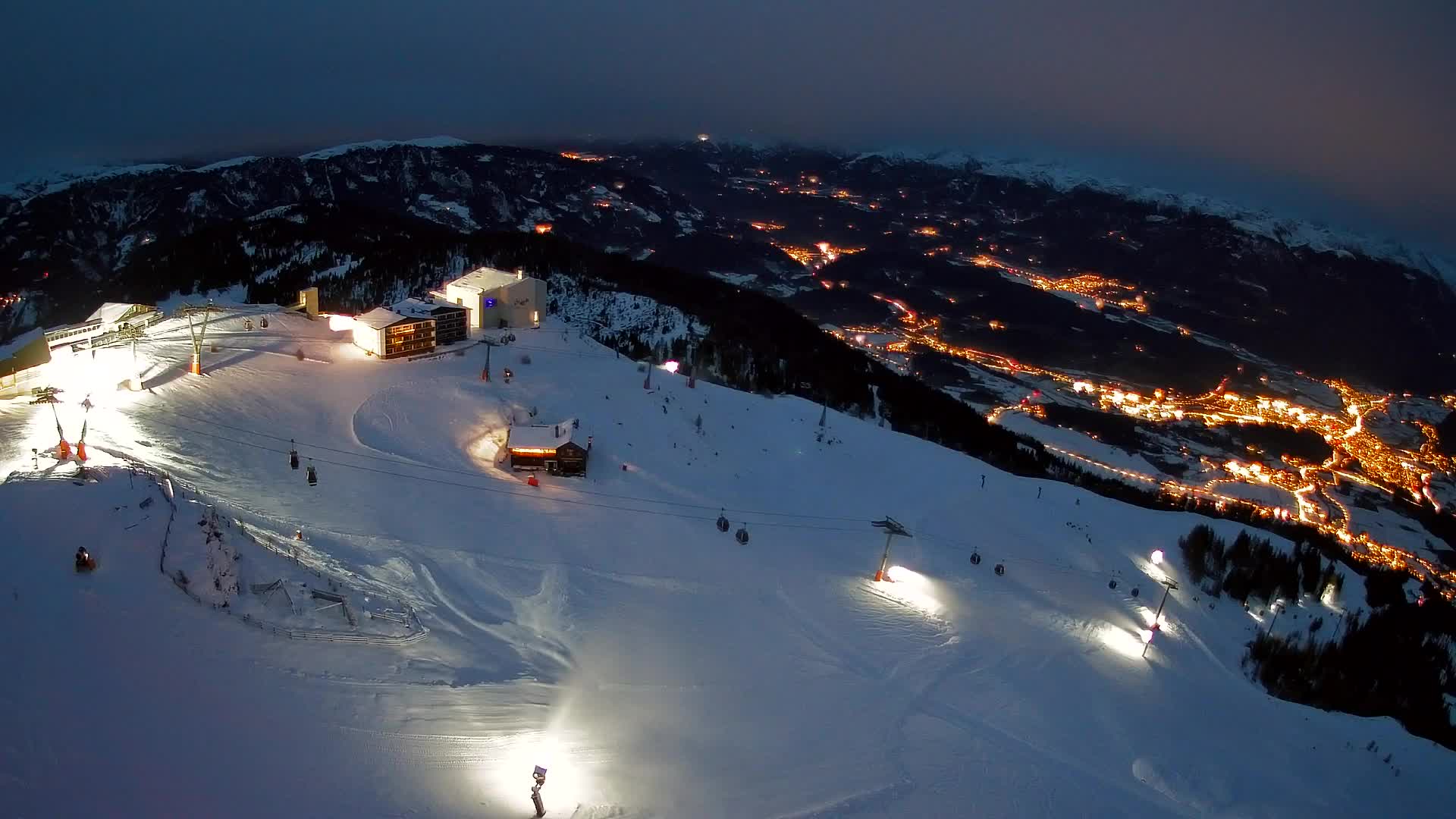 Smučišče Kronplatz – vrh | pogled na Bruneck