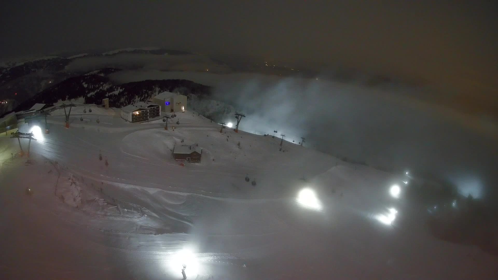 Kronplatz peak Ski resort | view to Bruneck