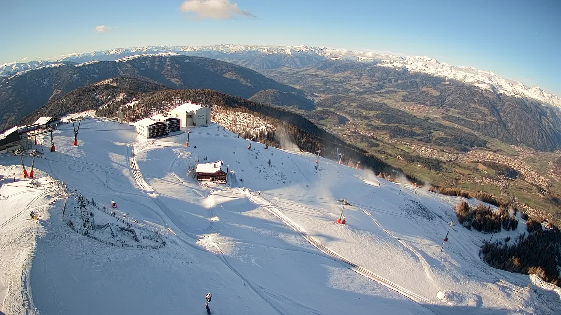 Station de ski Kronplatz sommet | vue sur Brunico