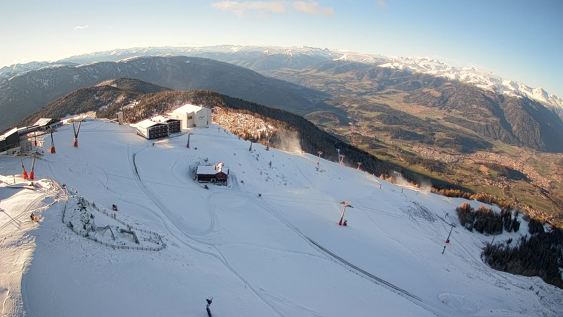 Smučišče Kronplatz – vrh | pogled na Bruneck