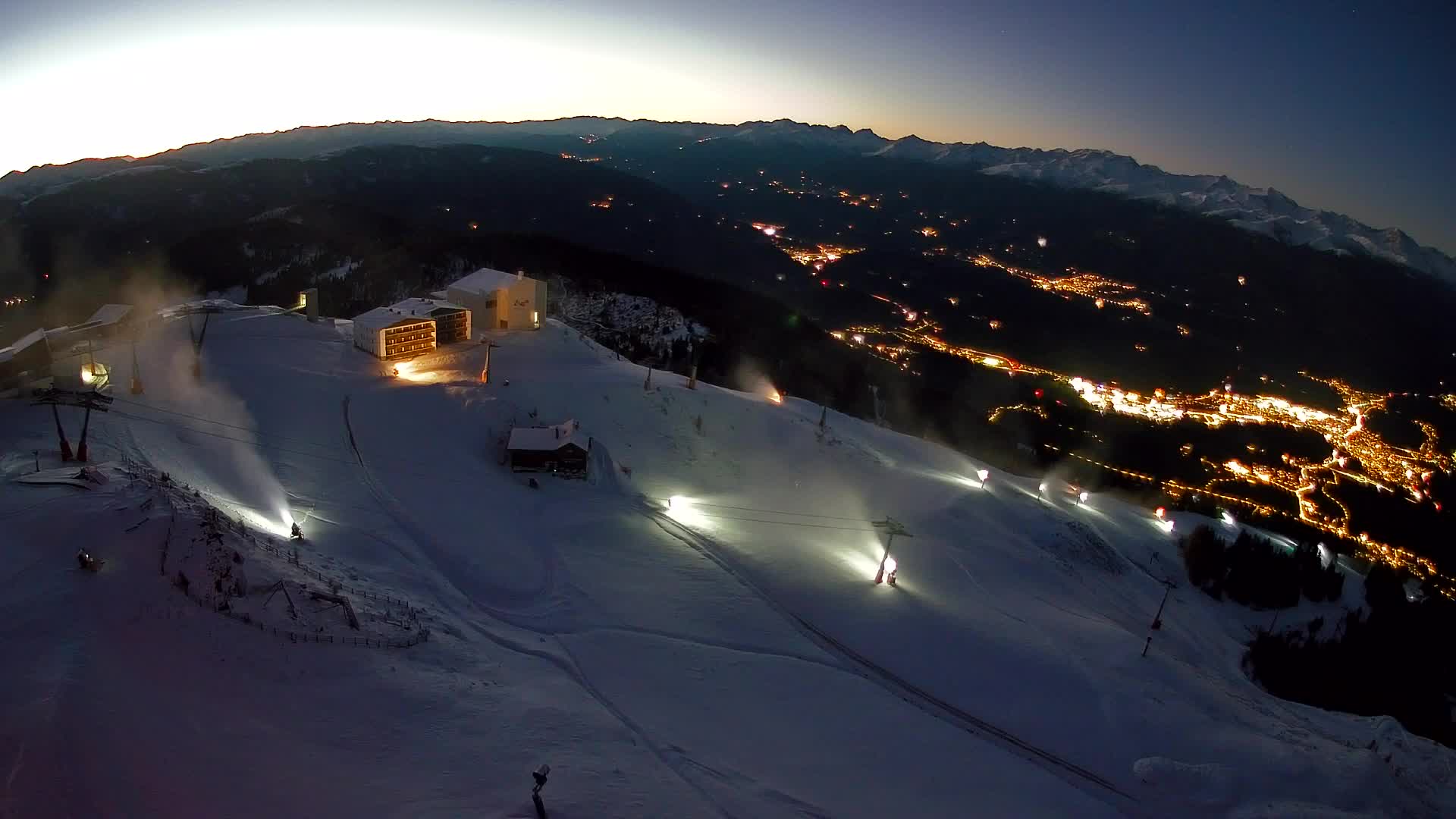 Skigebiet Kronplatz Gipfel | Blick auf Bruneck