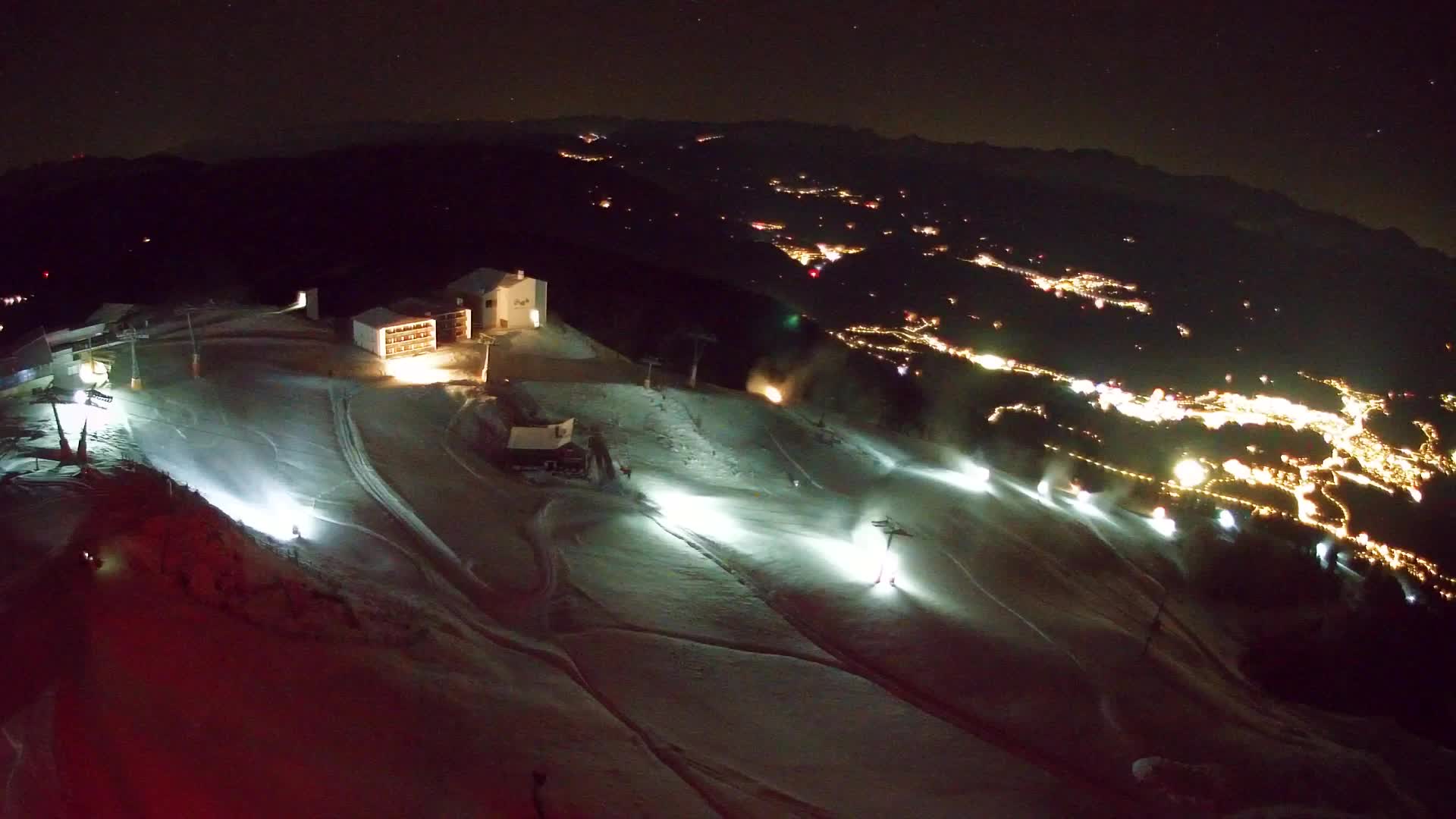 Stazione sciistica di Plan de Corones | vista su Brunico